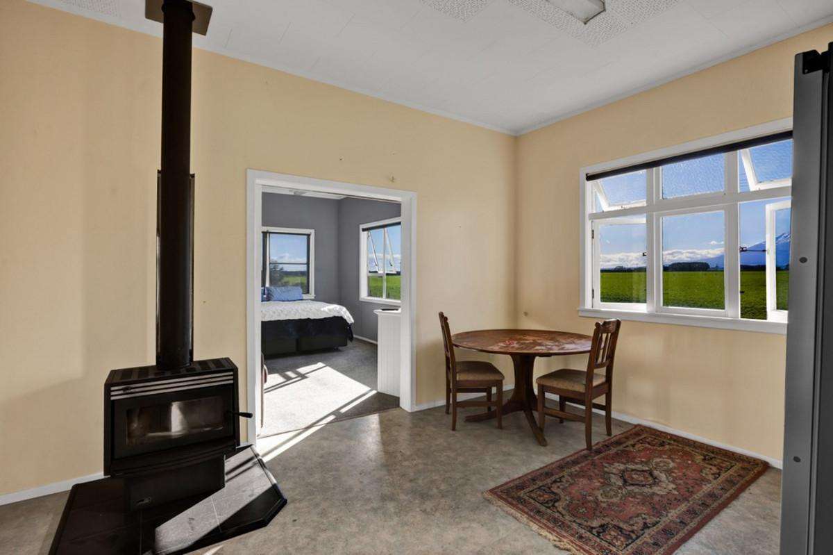 1099 Normanby Road_1