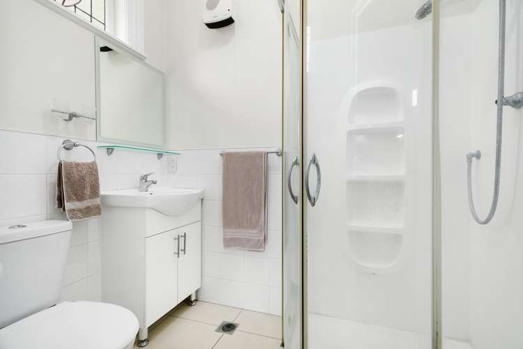 49 Awamutu Grove Waiwhetu_13