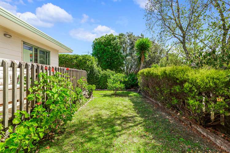 2 Kahikatea Place Ranui_5