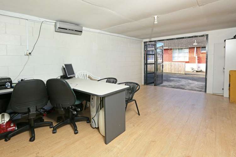 2/3204 Great North Road New Lynn_9