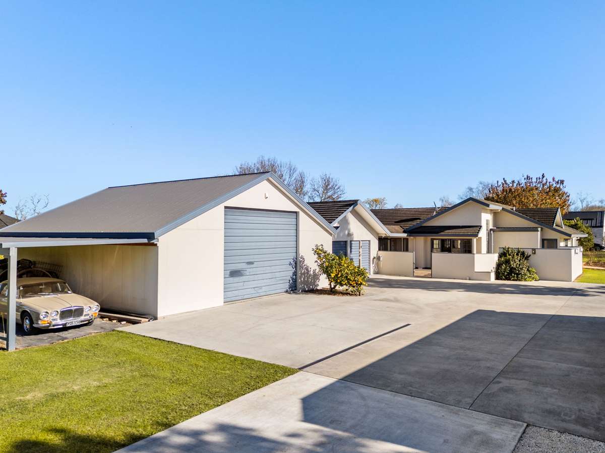 64 Athlone Drive_4