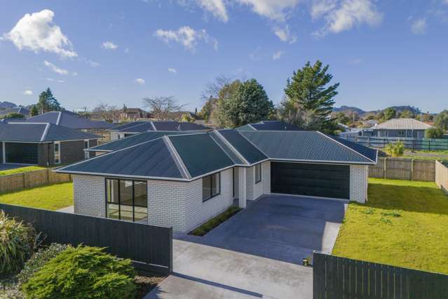 2 Carrick Robertson Place Waihi_3