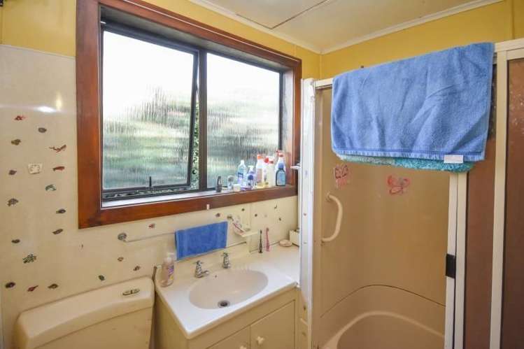 77 Columba Avenue Calton Hill_4