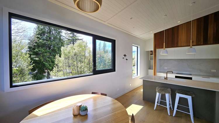 2 Nisbet Terrace Kinloch_18