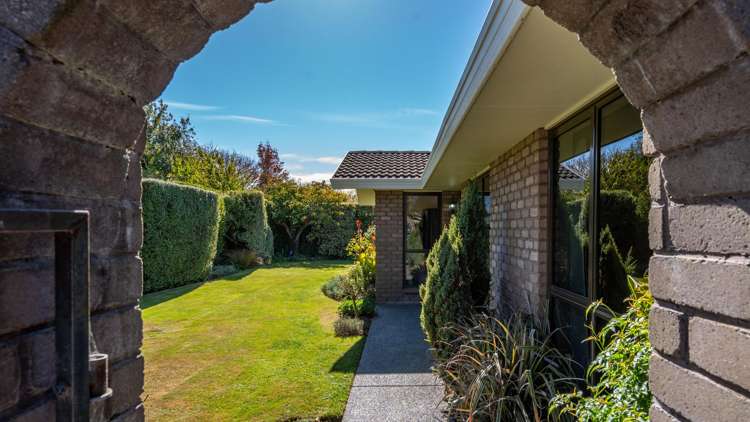 4 Dulcie Place Harewood_23