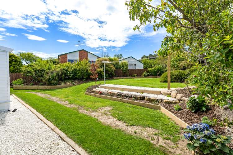 24 Brighton Road Green Island_17