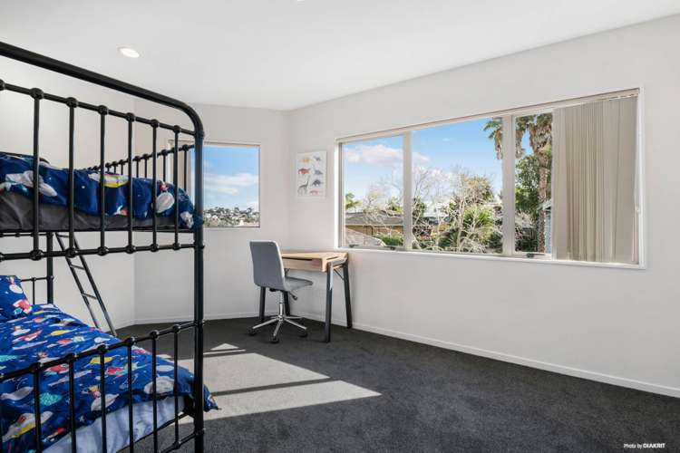 1/38 Gulf View Road Murrays Bay_32