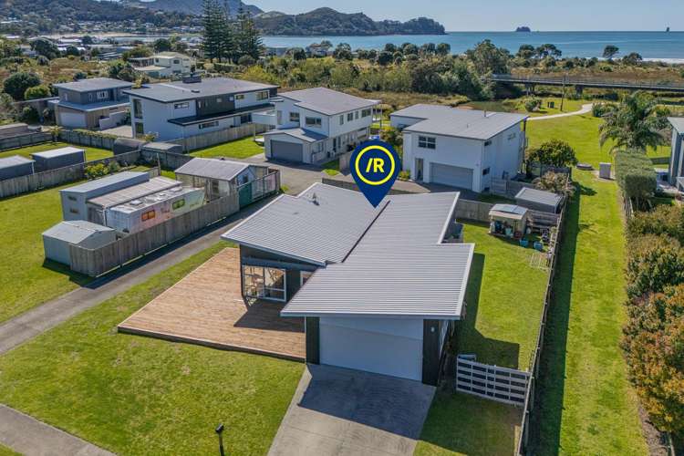 279 Cook Drive Whitianga_32
