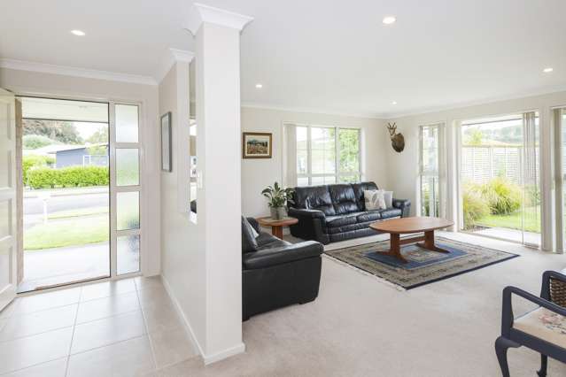 2 Sterling Park Lytton West_1