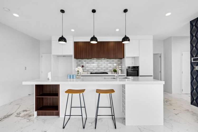 10 BELLENDEN CRESCENT_1