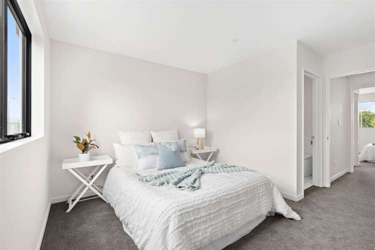 5/112 Barbour Street Waltham_6