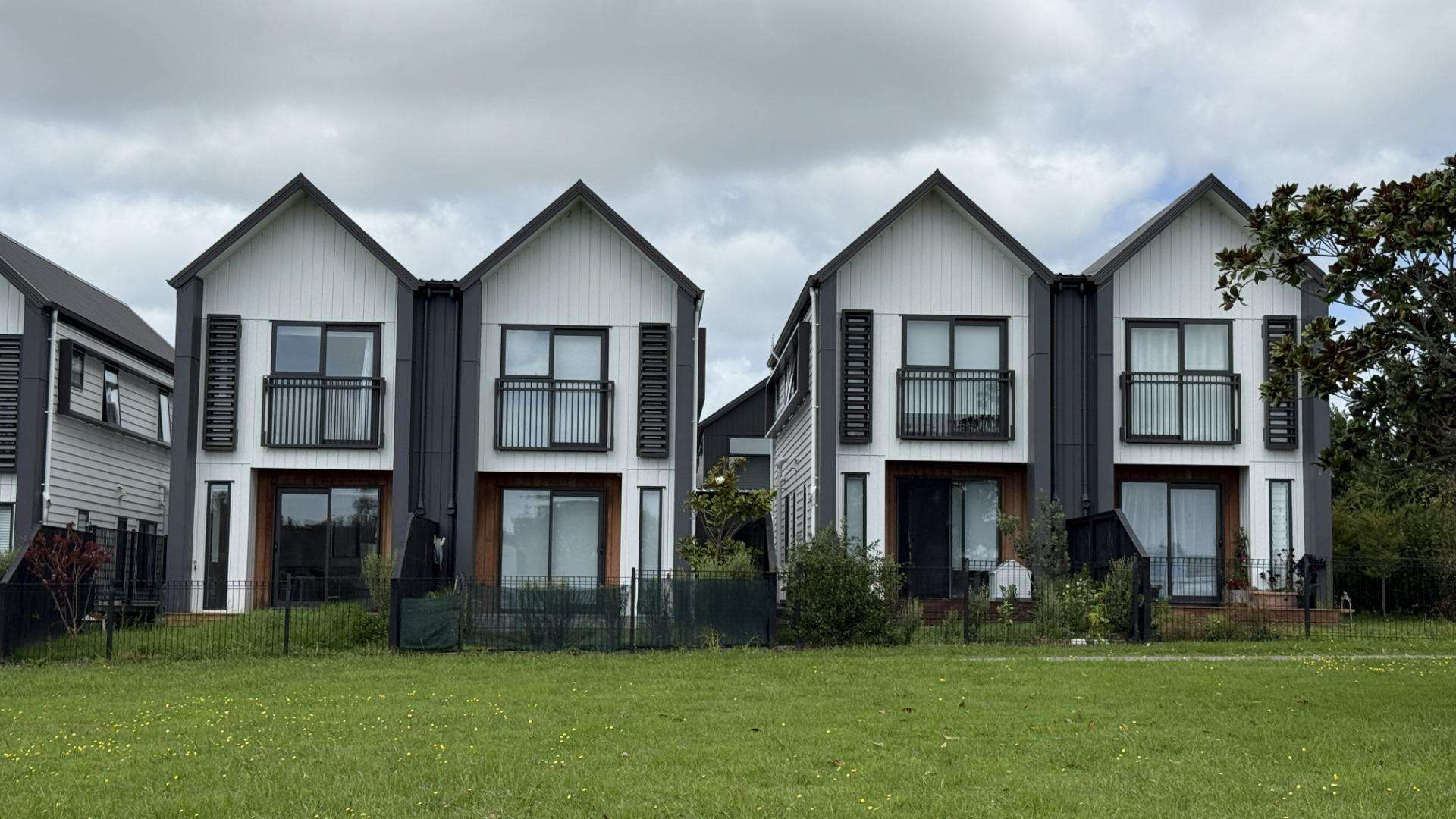 4/3 Walsh Road 1629_0