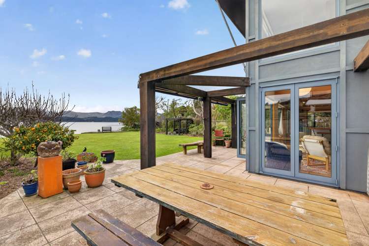 481 Marine Drive Charteris Bay_27