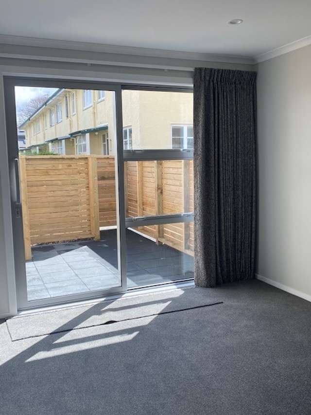 11 John Reynolds Square 10609_3