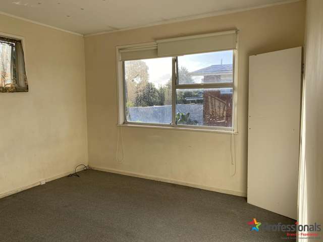 7 Selsey Lane Manurewa_3