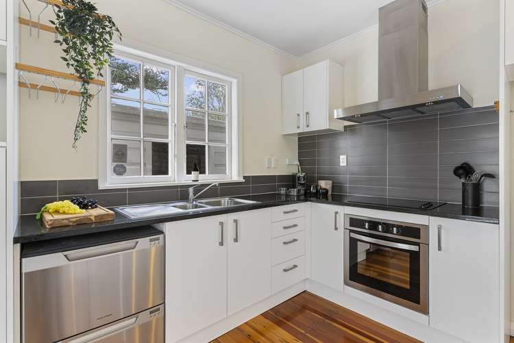 36a Clayburn Road Glen Eden_7