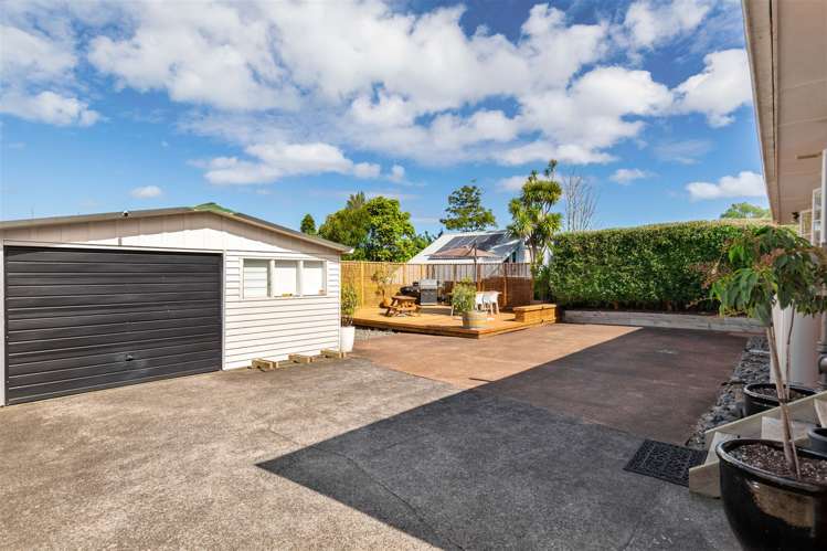 7 Kervil Avenue Te Atatu Peninsula_14