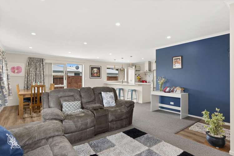 8 Maple Grove Solway_5