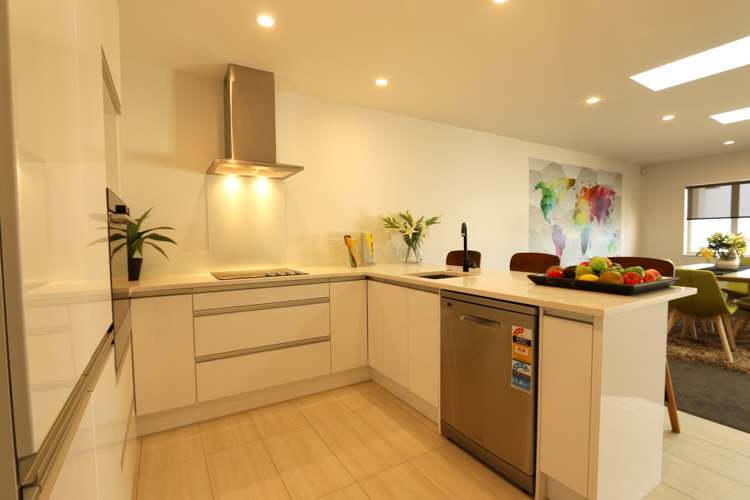 5c Melia Place Stanmore Bay_7