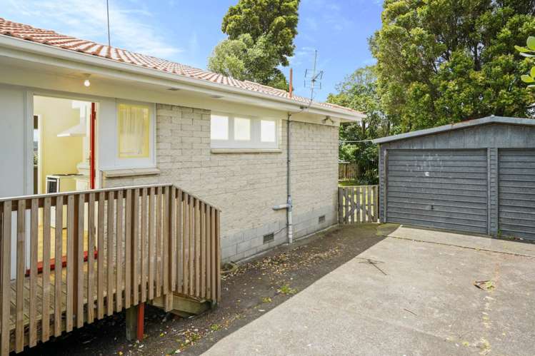 2/219 Swanson Road_0