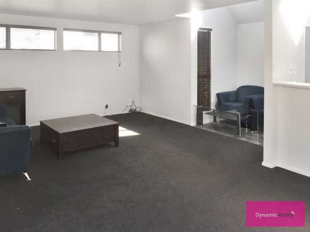 2/106 Elizabeth Street Riccarton_1