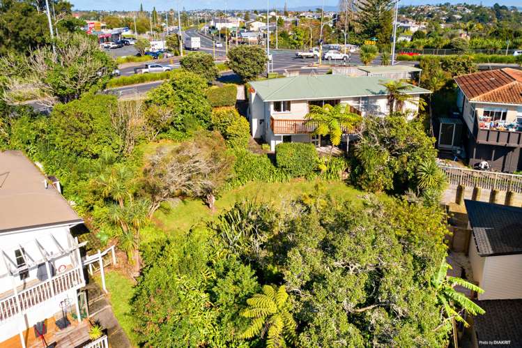 399 Wairau Road Totara Vale_11