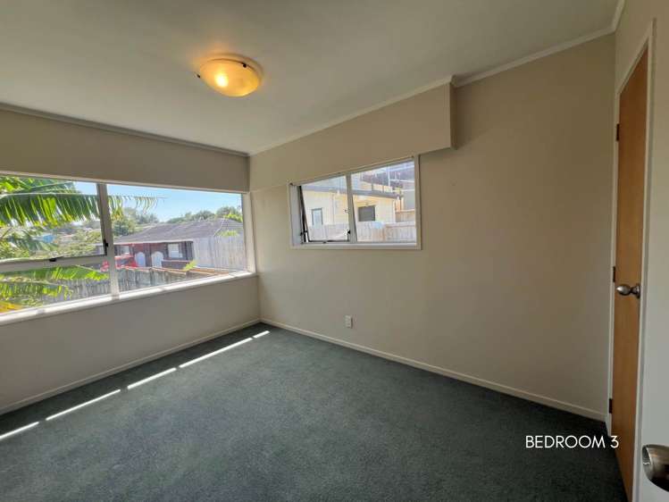 43 John Davis Road Mt Roskill_10