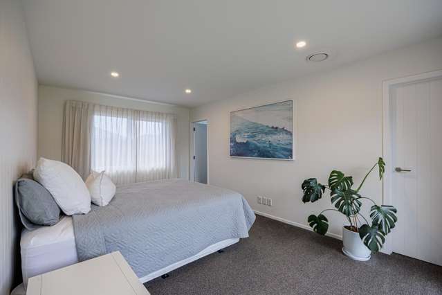 31 Hikawera Drive Frimley_4