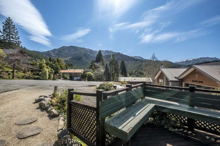 76 Chalet Crescent Hanmer Springs_3