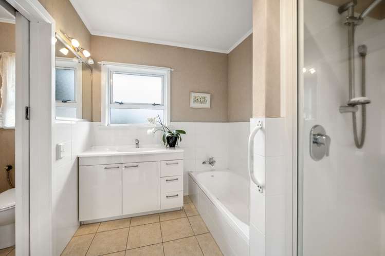 49 Wylie Street Glenholme_15