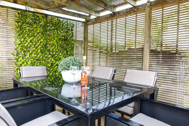 8 Serrata Place Browns Bay_19