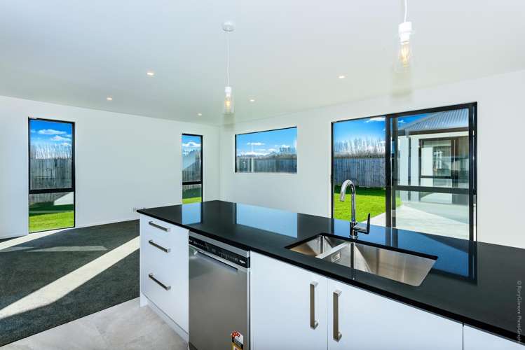 58 Furlong Street Yaldhurst_11