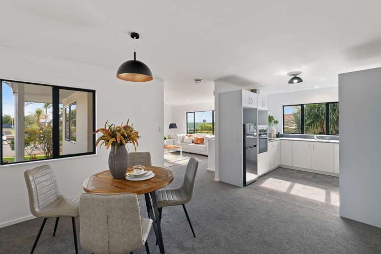 19 Lasque Place Glen Eden_10