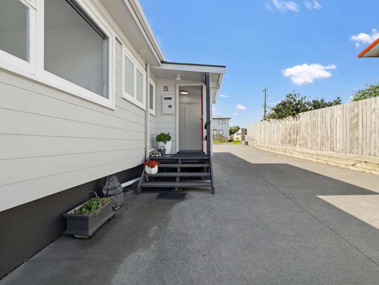 5 Hetherington Road Ranui_6