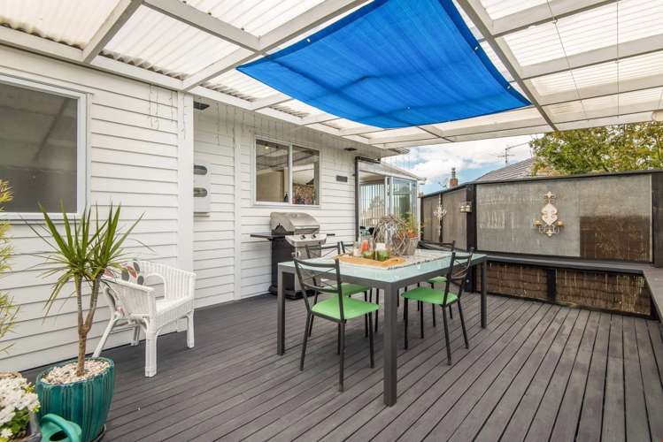 3 Neil Avenue Te Atatu Peninsula_22