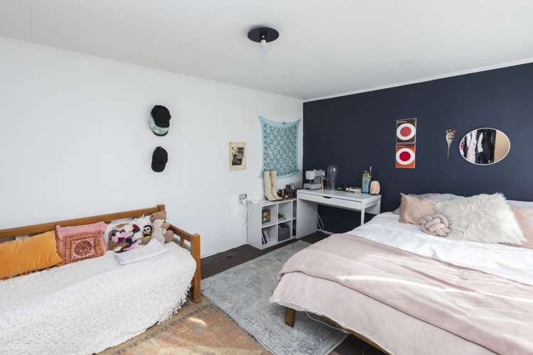 1 Eden Place Bryndwr_11