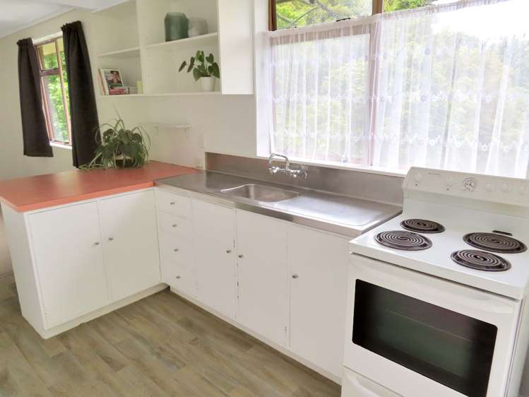 273 Grounsell Crescent Belmont_2