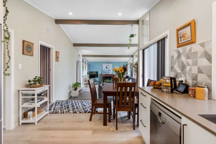 4 Dolbear Street Titirangi_19