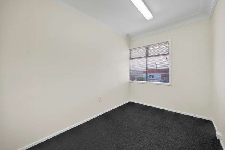 379 Broadway Stratford_9