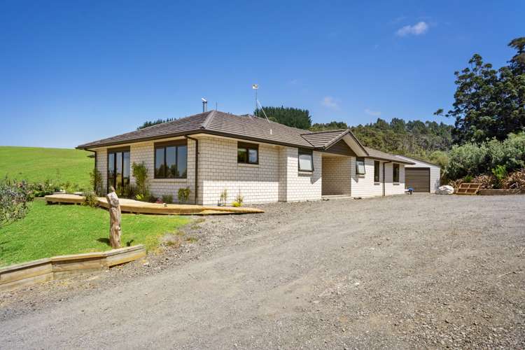 91 Mount Albion Rise Taupaki_26