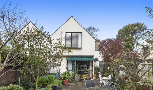 3/126 Idris Road Strowan_1