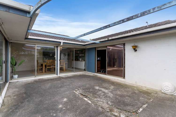 3 Ultima Place Clover Park_22