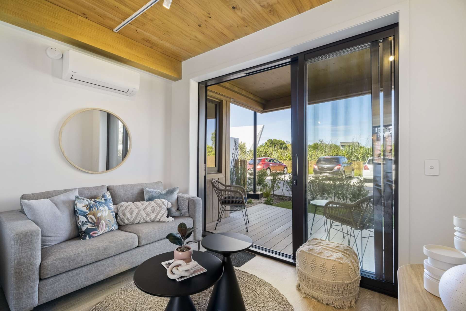 2/81 Hendon Avenue Mount Albert_0