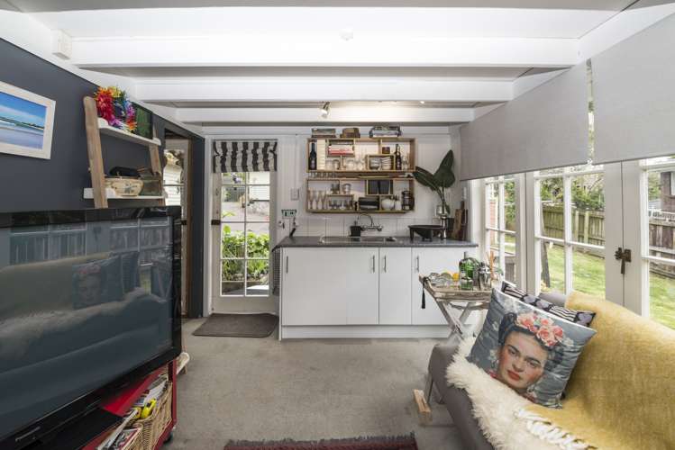 495 West Coast Road Glen Eden_17