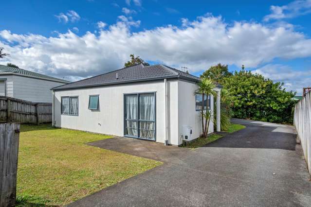8 Howards Way Kamo_1