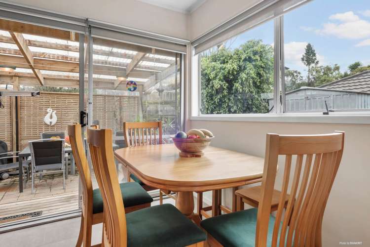 168 Edmonton Road Te Atatu South_8