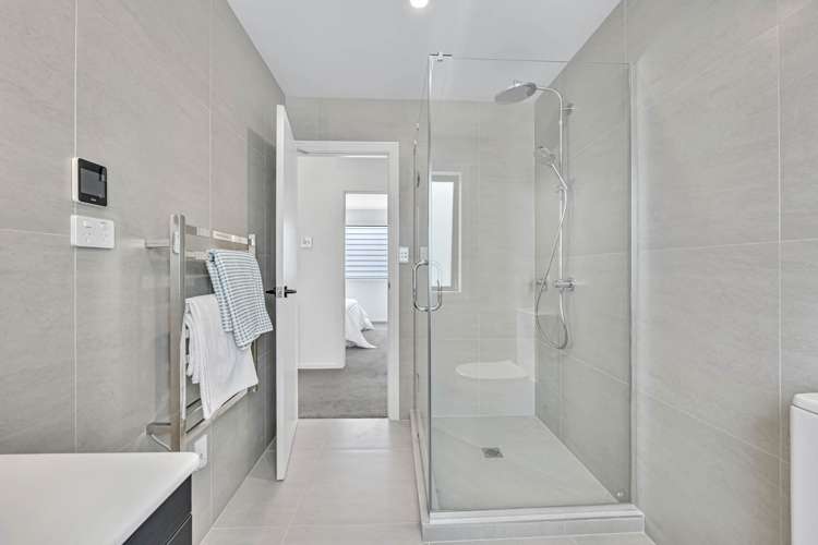 6b Mark Edward Drive Half Moon Bay_15