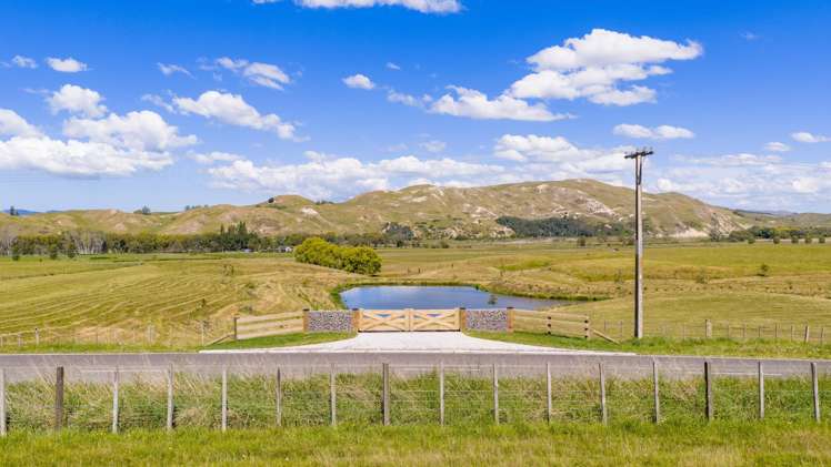 Lot 1-11 & 13-17, 566 Pourerere Road Waipawa_23