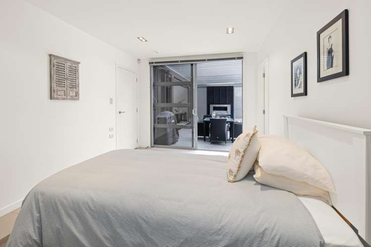 140 Omaha Drive Omaha_15