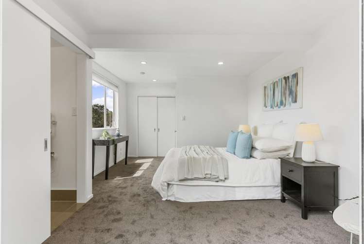 34 Rukutai Street Orakei_12